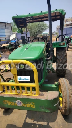 John Deere 5042 D