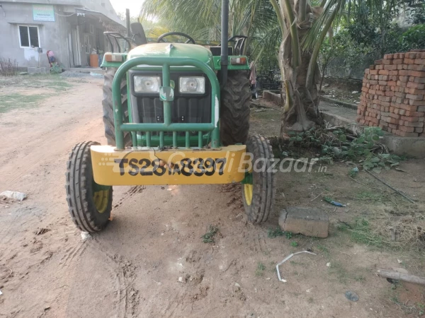 John Deere  3036 E