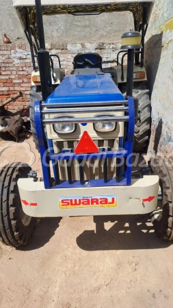 Swaraj 733 Fe 2
