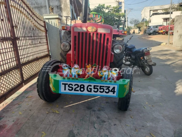 MAHINDRA 575 Di Sp Plus