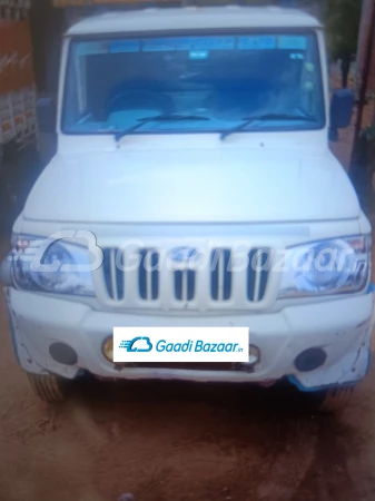 MAHINDRA Bolero Pik-Up