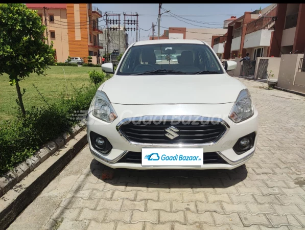 MARUTI SUZUKI Dzire