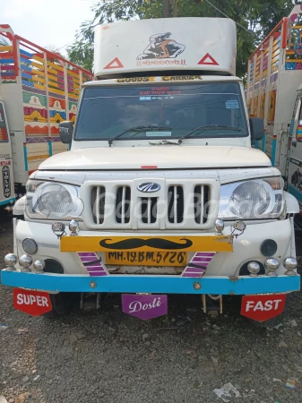MAHINDRA Bolero Maxitruck Plus