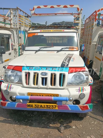 MAHINDRA Bolero Pik-Up