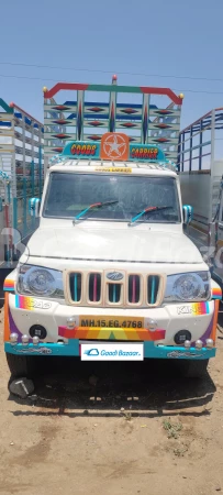 MAHINDRA Bolero Pik-Up