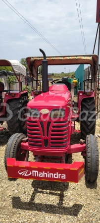 MAHINDRA 575 Di Xp Plus