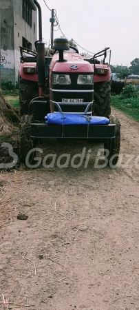 MAHINDRA Yuvo 275 Di