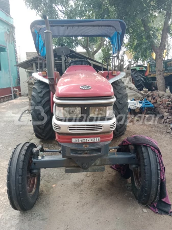 MAHINDRA Arjun 555 Di