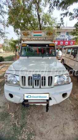 MAHINDRA Bolero Pik-Up