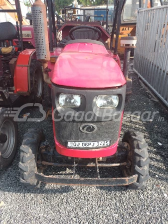 Captain Tractors 120 Di
