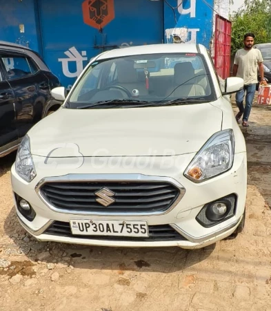 MARUTI SUZUKI Dzire