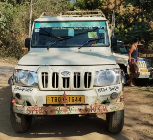 MAHINDRA BOLERO