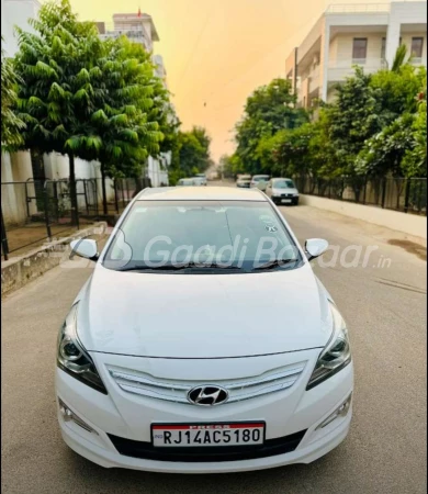HYUNDAI VERNA