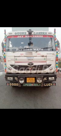 TATA MOTORS Signa 3718.T