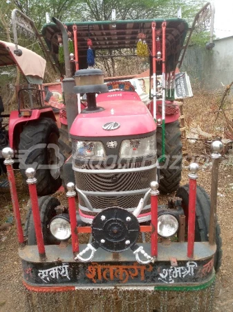 MAHINDRA Yuvo 415 Di