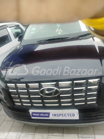 HYUNDAI VENUE