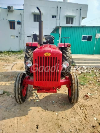MAHINDRA 575 Di