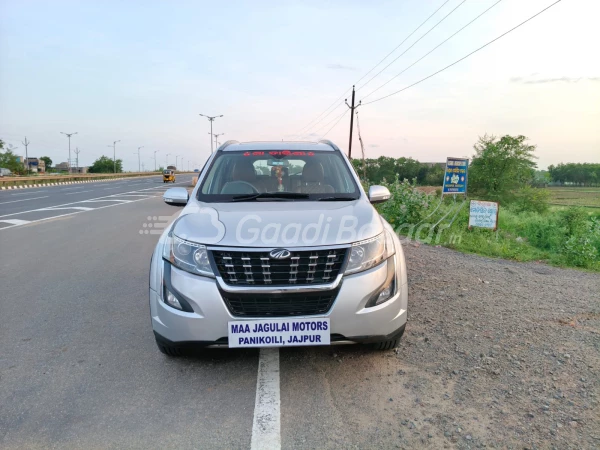 MAHINDRA XUV500