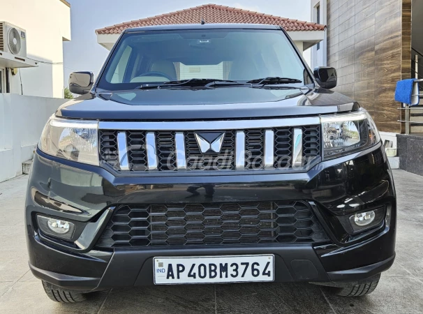 MAHINDRA BOLERO NEO