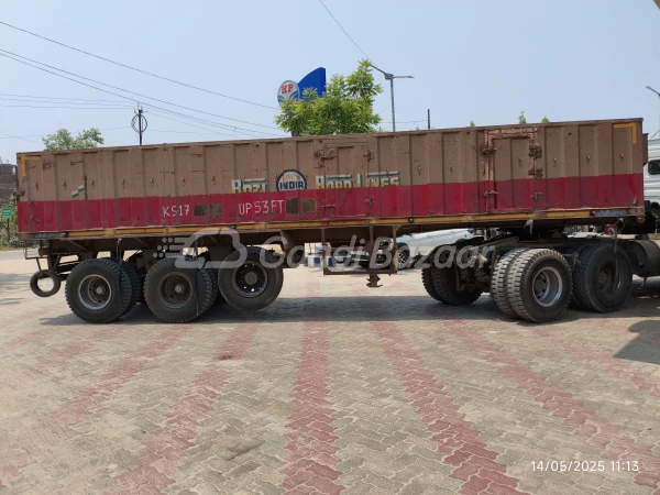 DAIMLER INDIA COMMERCIAL VEHICLES 4928 TT 