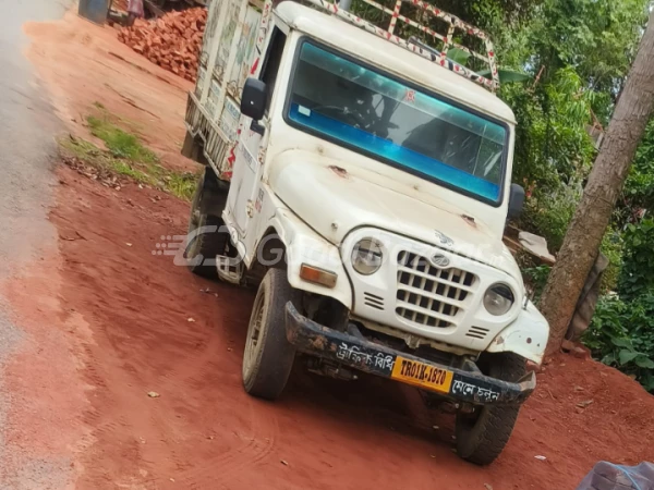 MAHINDRA BOLERO