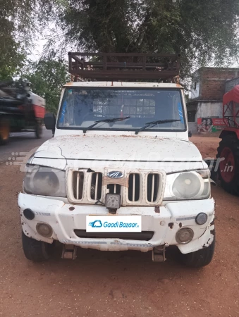 MAHINDRA Bolero Pik-Up