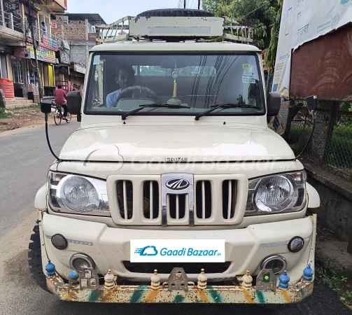 MAHINDRA BOLERO