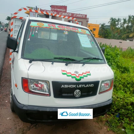 ASHOK LEYLAND DOST