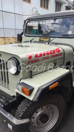 MAHINDRA JEEP