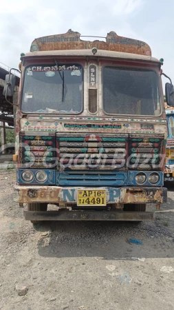 ASHOK LEYLAND U 3718