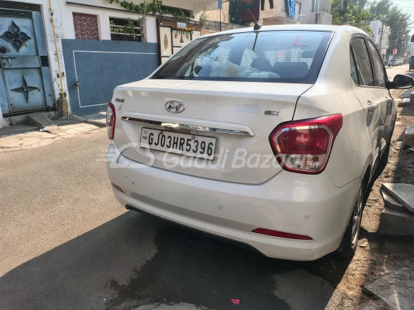 HYUNDAI XCENT