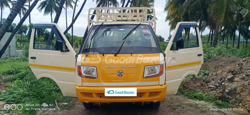 ASHOK LEYLAND DOST