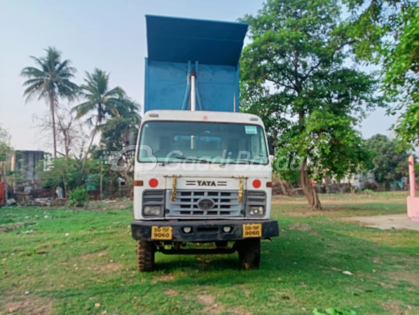 TATA MOTORS LPTK 2518