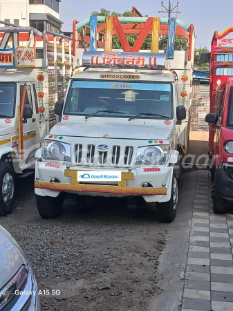 MAHINDRA Bolero Maxitruck Plus