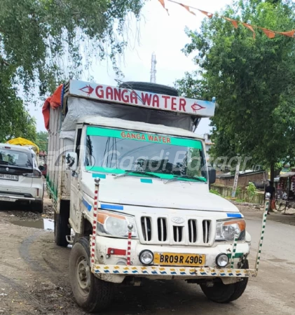 MAHINDRA Bolero Pik-Up