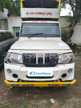 MAHINDRA Bolero Pik-Up