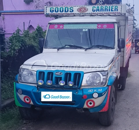 MAHINDRA Bolero Pik-Up