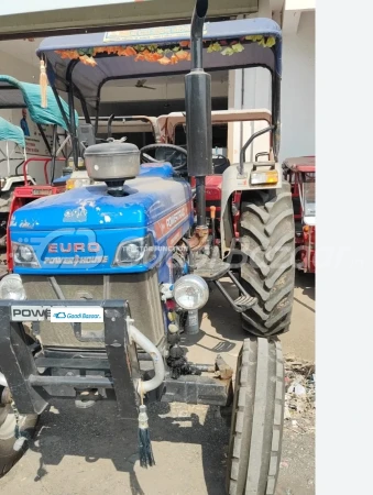 Escorts Powertrac Euro 47