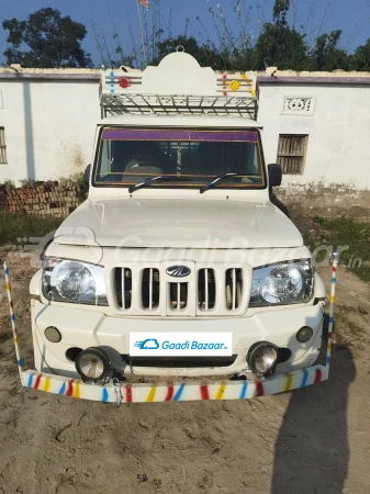 MAHINDRA Bolero Pik-Up