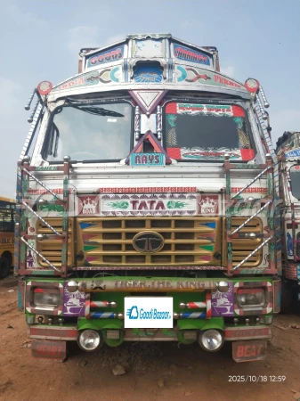 TATA MOTORS LPT 4225