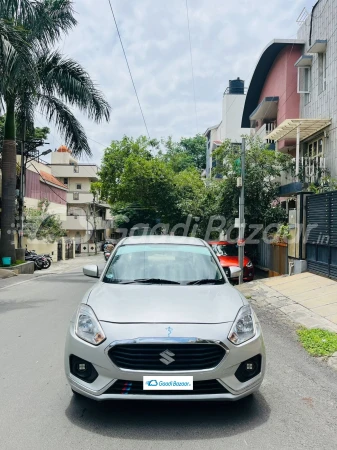 MARUTI SUZUKI Dzire