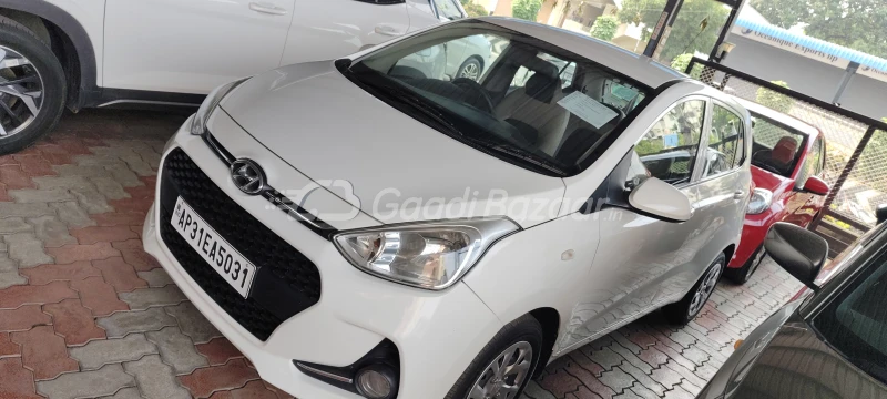 HYUNDAI GRAND I 10