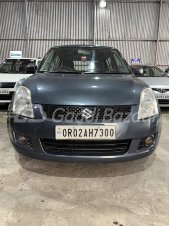 MARUTI SUZUKI SWIFT