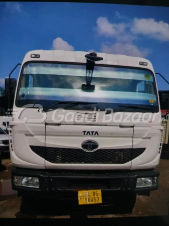 TATA MOTORS SIGNA 1923.K. FBV