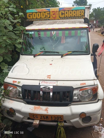 MAHINDRA Bolero Pik-Up