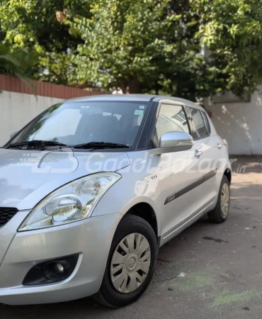 MARUTI SUZUKI SWIFT