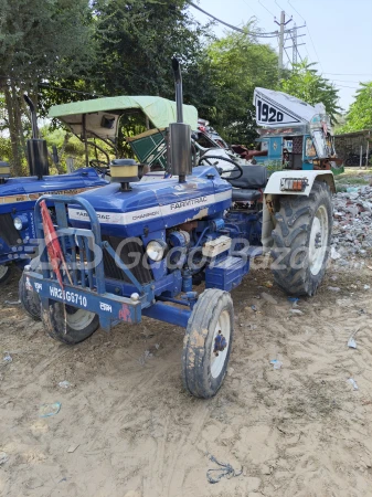 Escorts Farm Trac 35