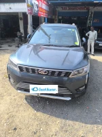 MAHINDRA XUV300