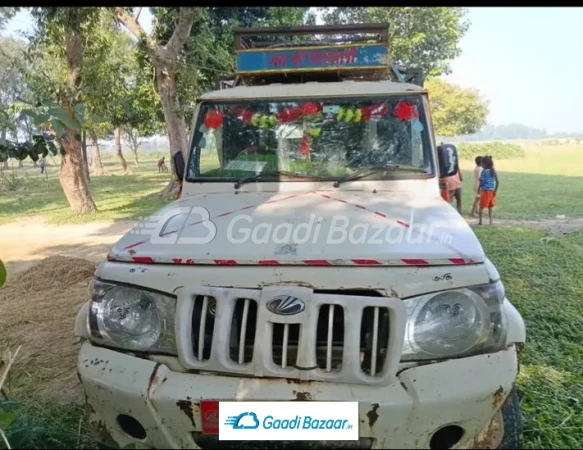 MAHINDRA Bolero Pik-Up