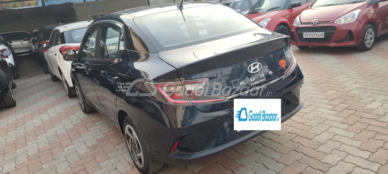 HYUNDAI AURA